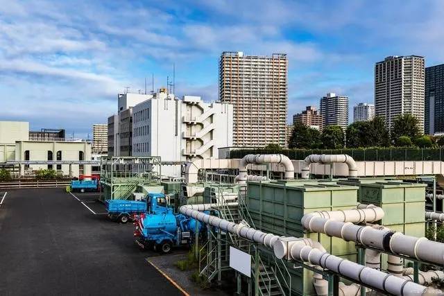 1723425925-4661.jpg 1723425925-4661.jpg